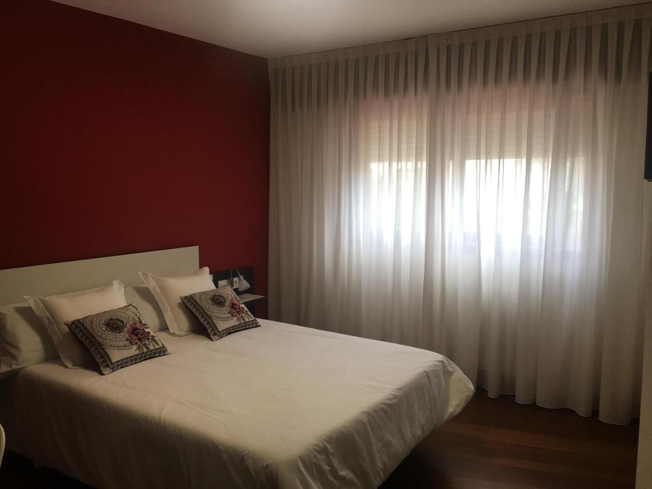 Vendaval 호텔 산타 마르타 데 오르티게이라 외부 사진